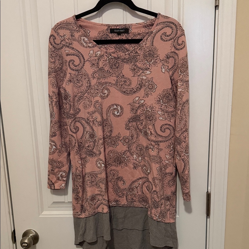 Pink Paisley Long‎ Sleeve Gown